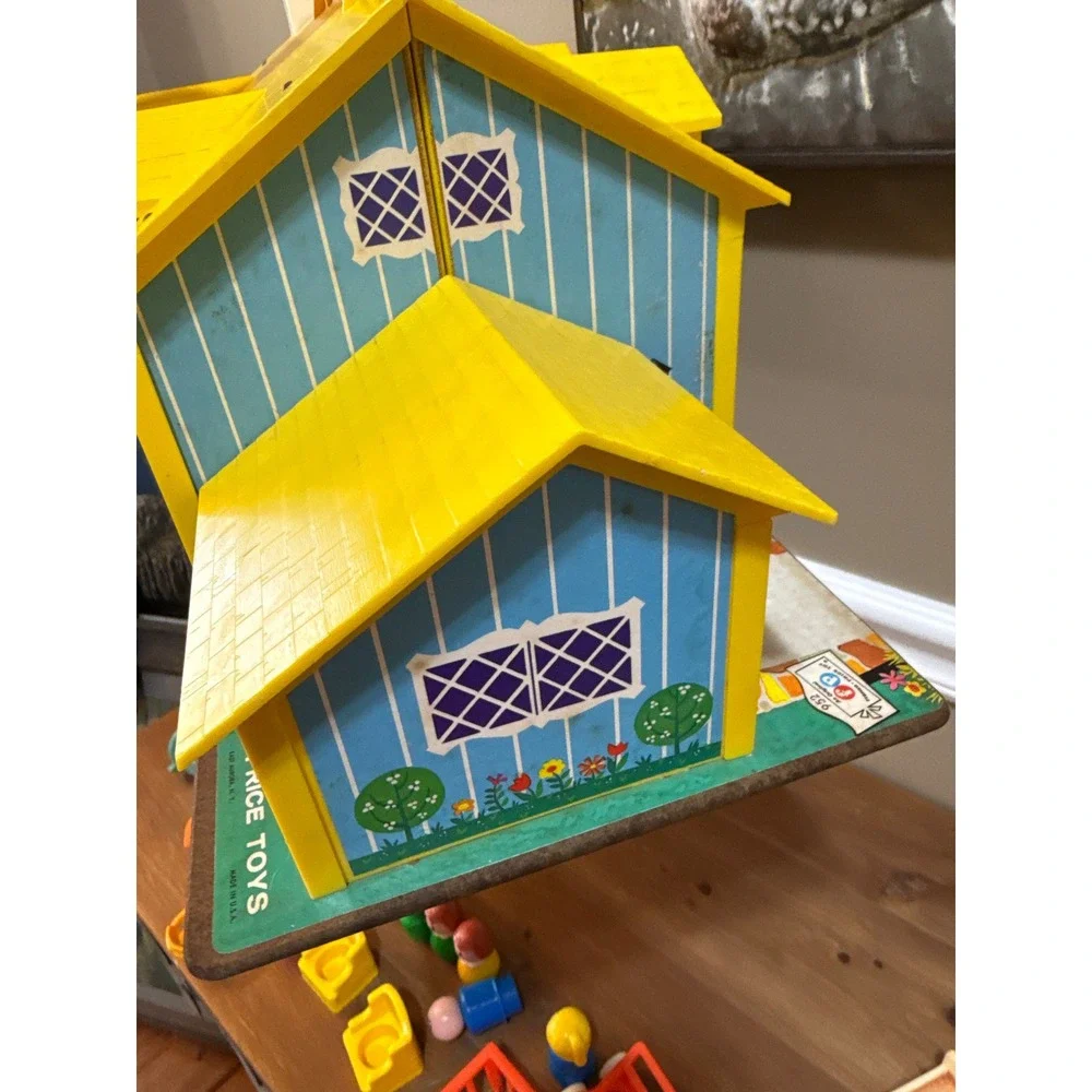 Vintage Fisher-Price Little People Play Family House 952 Blue Yellow 1970s Set